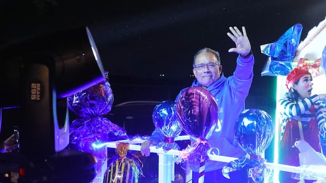 La magia navideña llega a Escobedo con desfiles, música y carros alegóricos.
