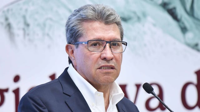 Monreal confirma impulso para eliminar los plurinominales del Senado