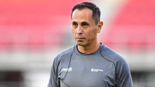 Luis Enrique Santander será el árbitro de la ida del América vs Pumas