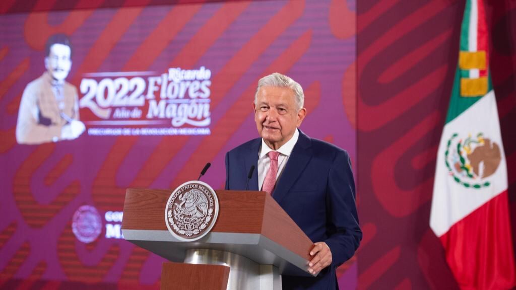Walmart y Grupo Bimbo se suman al plan para combatir la inflación de AMLO