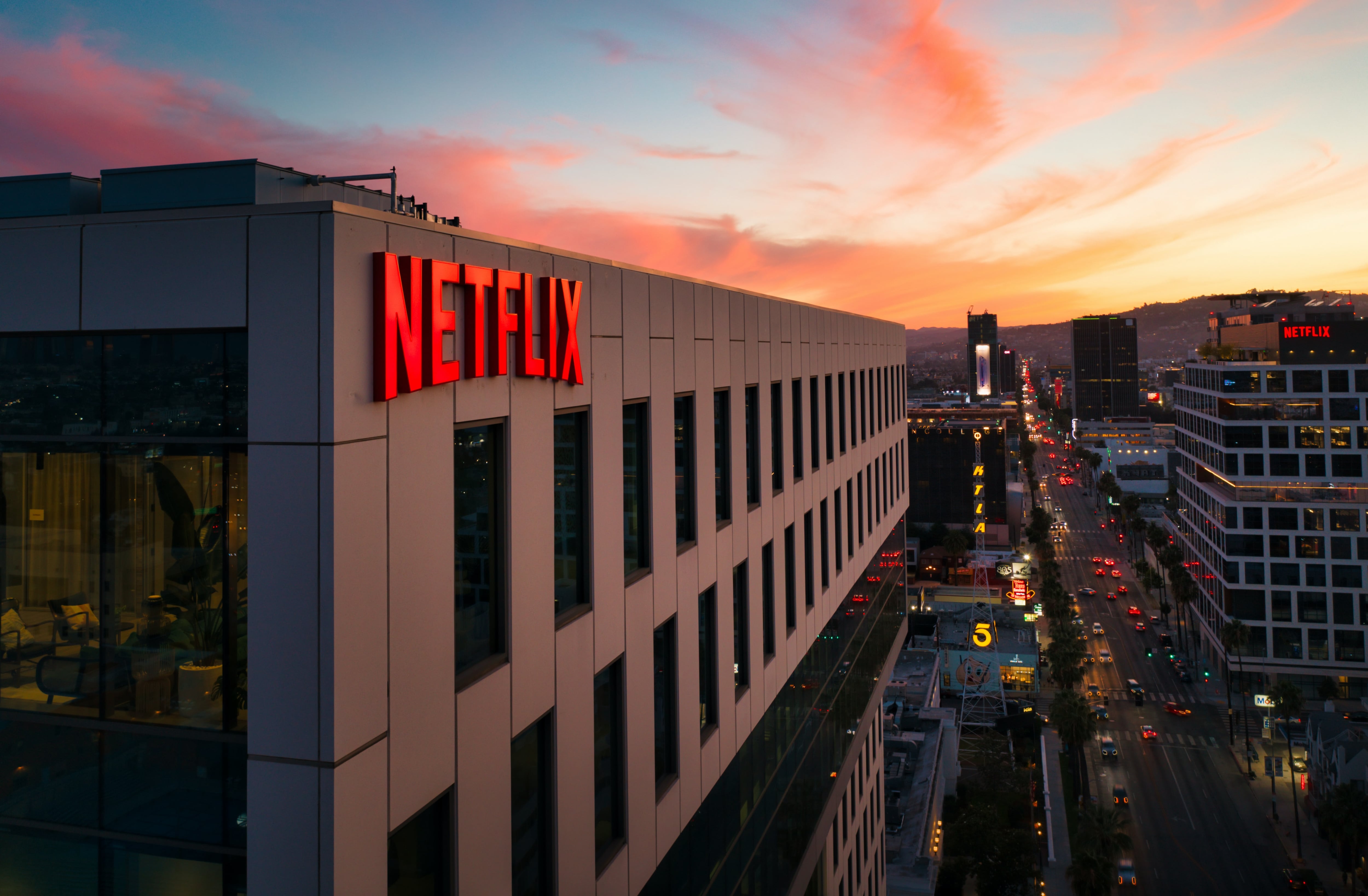 Netflix suspende servicios en Rusia