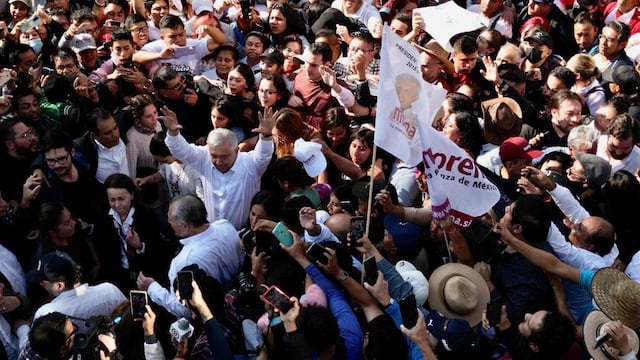 Andrés Manuel López Obrador en la marcha del 27 de Noviembre