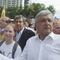 El Rey del Cash: Acusan a AMLO de quitar 25 mil pesos a diputados del PRD