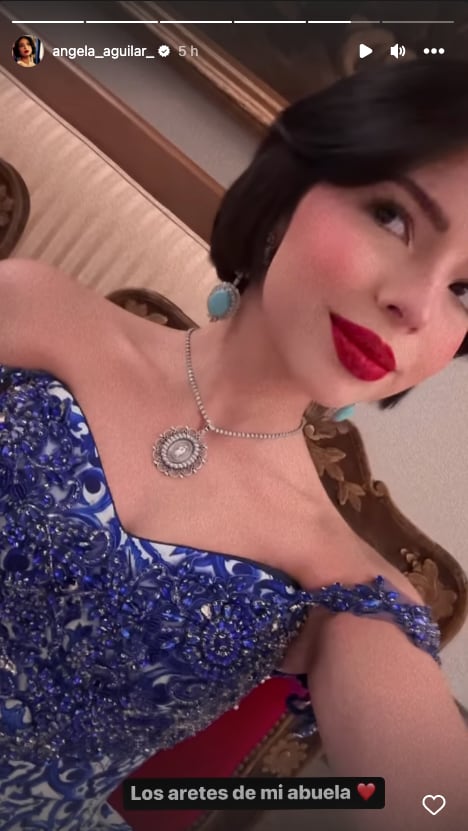 Ángela Aguilar lució en España unos aretes que pertenecían a su abuela Flor Silvestre