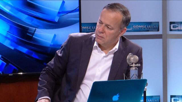 Ciro Gómez Leyva en su programa de radio #PorLaMañana en Grupo Radio Fórmula