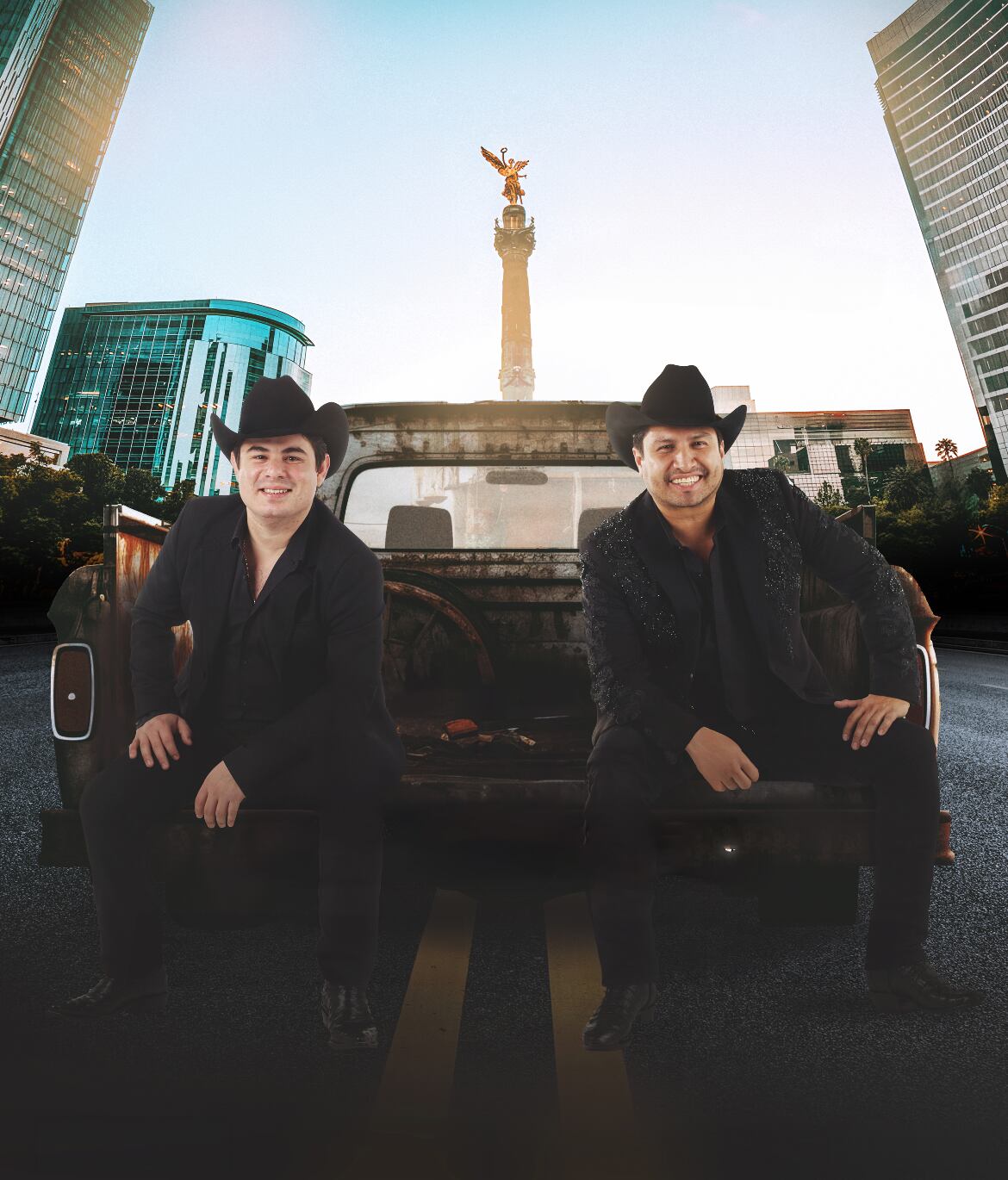 Alfredo Olivas y Julión Álvarez en CDMX