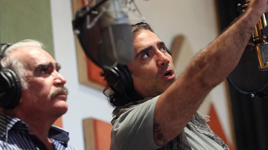 La conmovedora foto que compartió Alejandro Fernández por aniversario luctuoso de Vicente Fernández