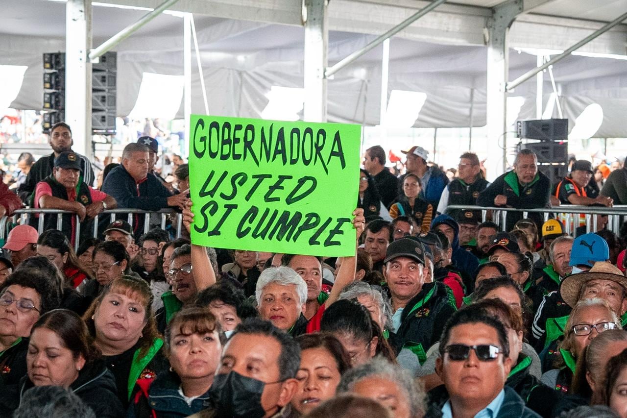Delfina Gómez presenta informe regional