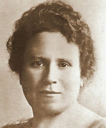 ¿Quién fue Julieta Lanteri, la médica y activista a quien Doodle Google conmemora?