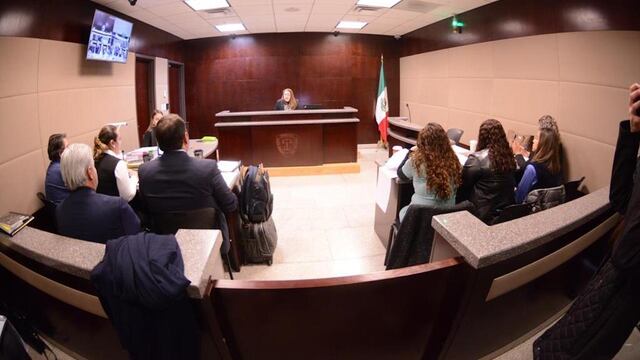 Alejandro Gutiérrez acudió a audiencia en Ciudad Judicial