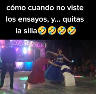 Invitada arruina el baile de la quinceañera