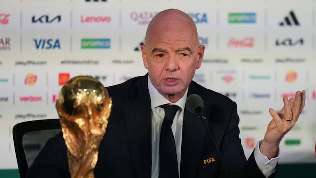 Gianni Infantino ejerce presión para acelerar su plan de "privatizar" el Mundial