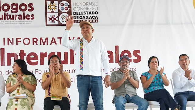 Antonino Morales participa en el inicio de los Diálogos para la reforma constitucional