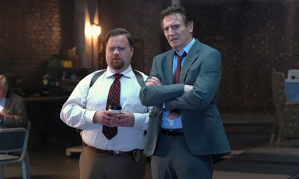 El nuevo tráiler de ¿Y dónde está el policía? donde Liam Neeson se burla de sus personajes rudos