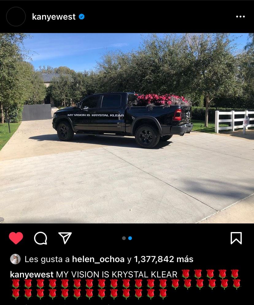 Kanye West, publicación