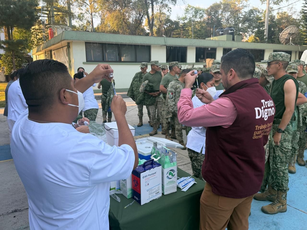 ISSSTE refuerza la vacunación contra Influenza, COVID-19 y Neumococo