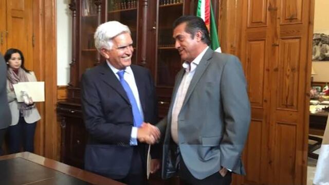 Todos sus paisanos apoyan a Ernesto Canales