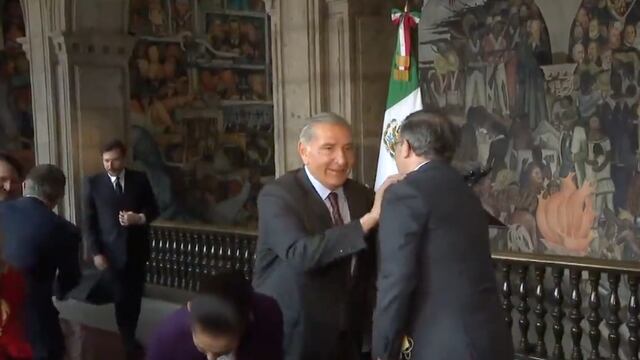 Claudia Sheinbaum, Marcelo Ebrard y Adán Augusto López: El saludo que dijo todo en el Cuarto Informe de Gobierno de AMLO