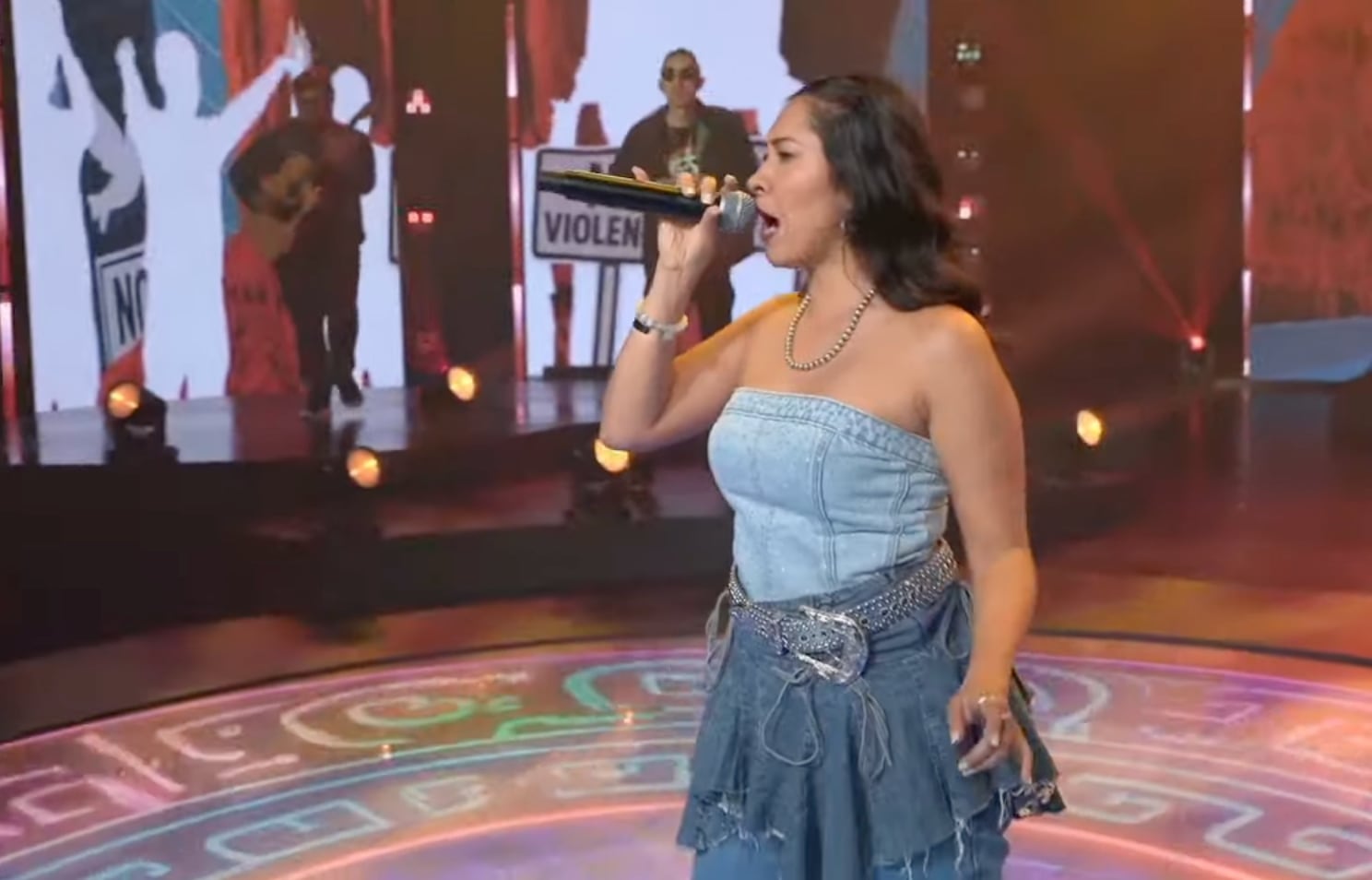 Lolita -2MX2 en México Canta segunda semifinal