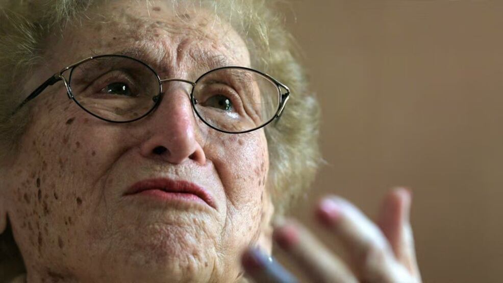 ¿Quién era Rosa Tarlovsky de Roisinblit? Murió la presidenta honoraria de las Abuelas de la Plaza de Mayo