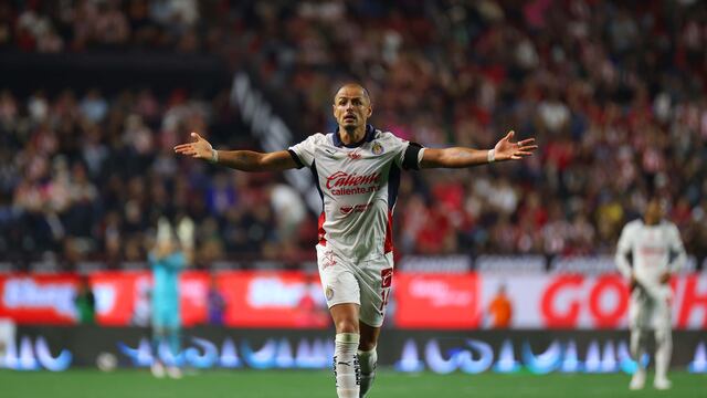 Chicharito Hernández.