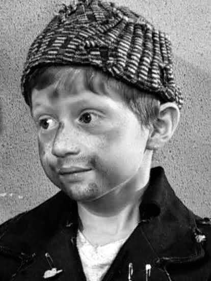 Octavio Ocaña como Benito Rivers