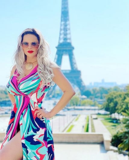 Modelo brasileña fue expulsada del Vaticano