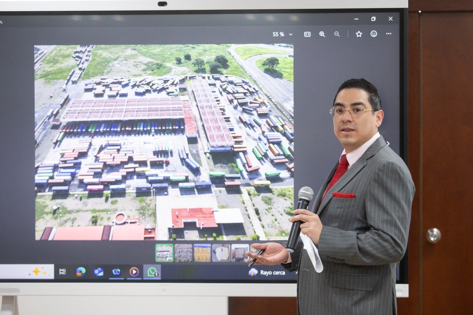 ANAM moderniza aduanas con inteligencia artificial y control automatizado.