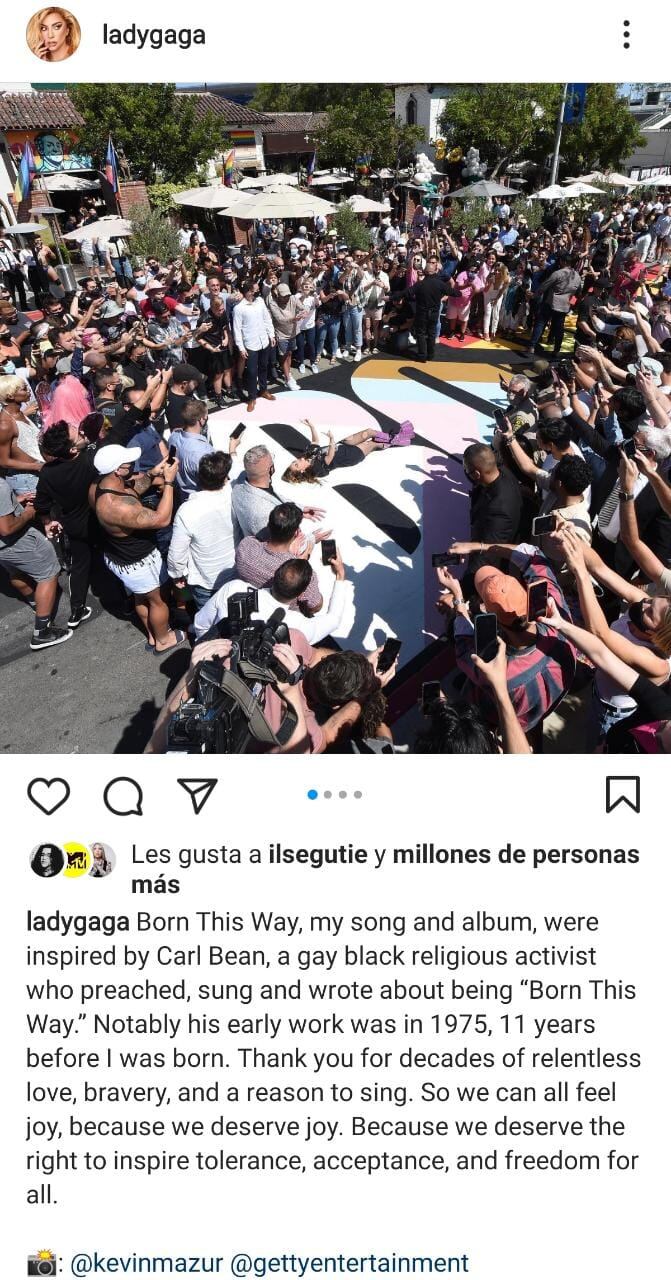 Lady Gaga celebra 'Born This Way'