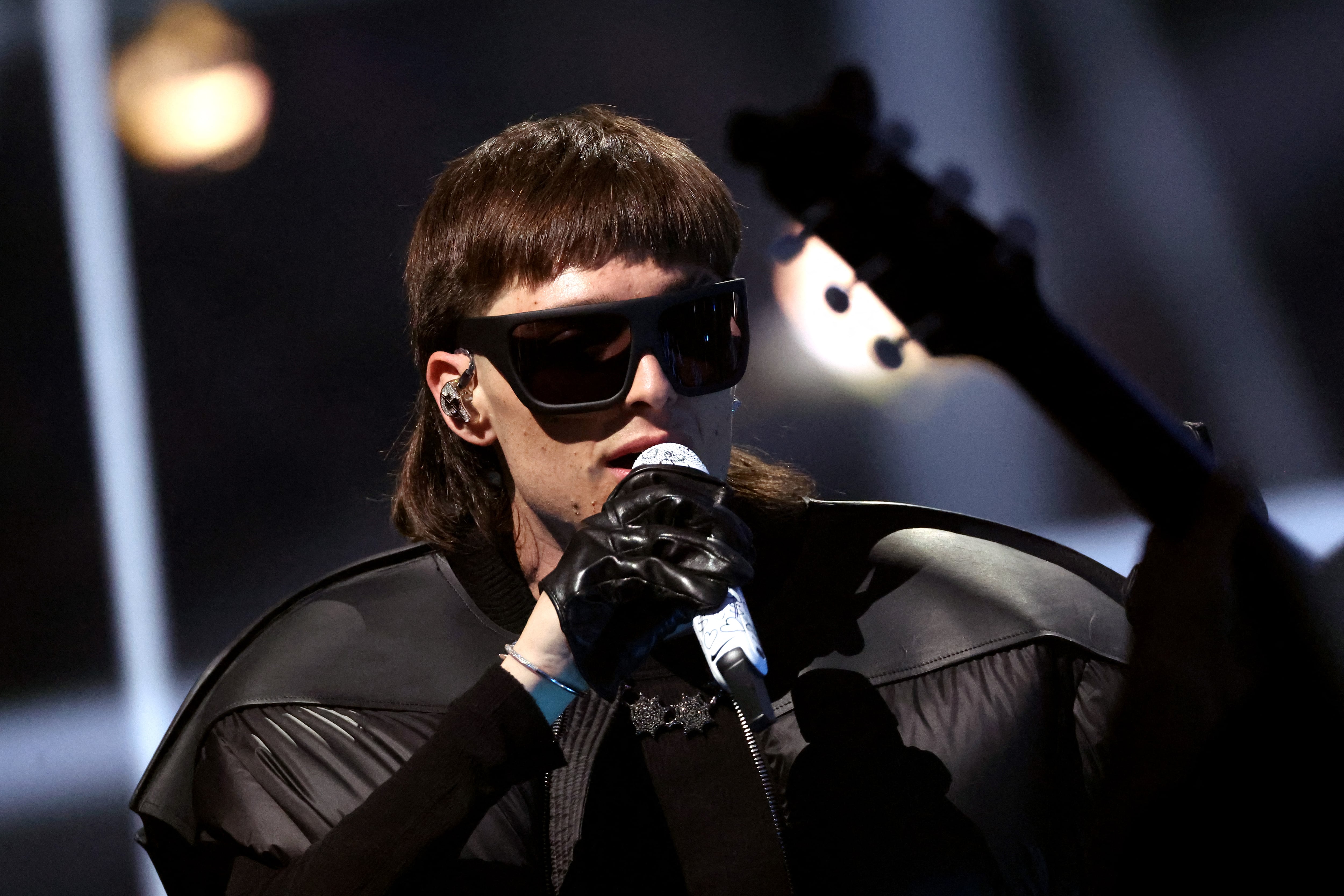 Peso Pluma en los MTV Video Music Awards 2023.