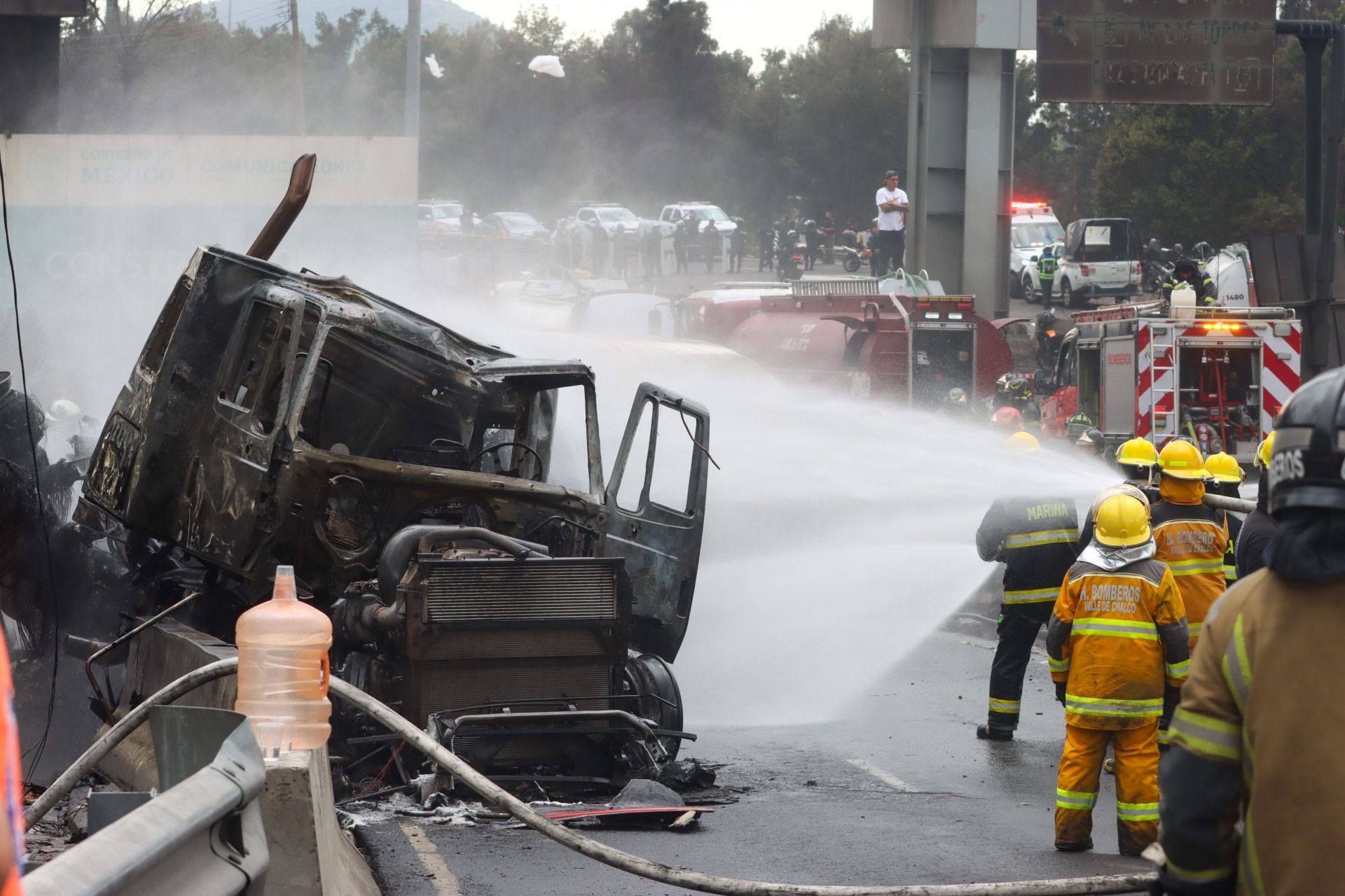 Familiares de víctimas de explosión en Iztapalapa denuncian abusos y presiones
