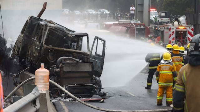 Familiares de víctimas de explosión en Iztapalapa denuncian abusos y presiones