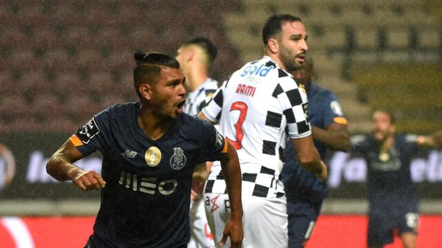 "Tecatito" Corona