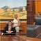 Samuel García y Mariana Rodríguez se encuentran con “la silla que vuelve loco”