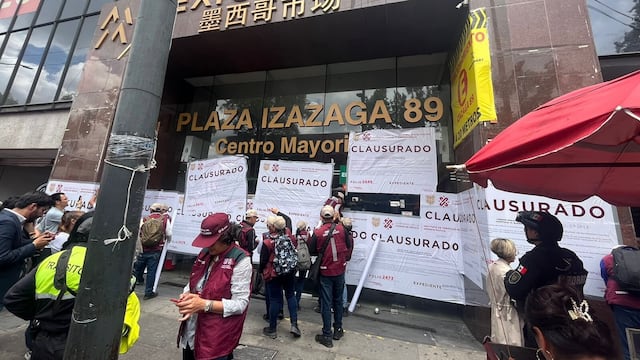¿Ya abrió la plaza china de Izazaga 89?