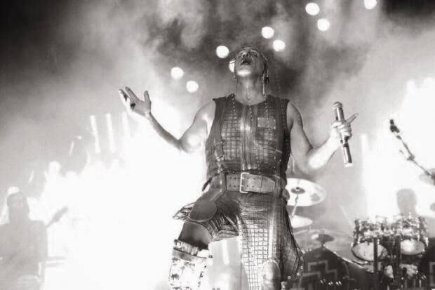 Rammstein, Till Lindemman