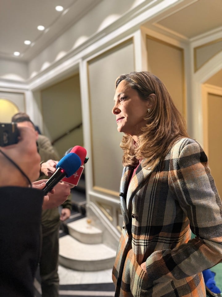 María Elvira Salazar