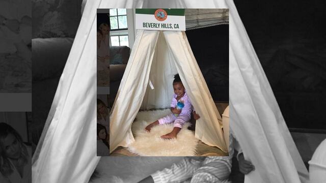 A los fotógrafos no les importa que North tenga 2 años de edad, ellos ya comienzan a invadir su privacidad. 