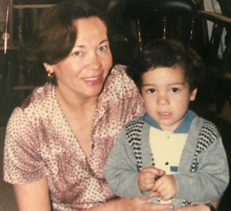 Alfonso Herrera y su mamá.