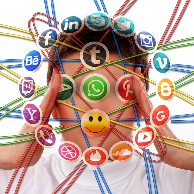 Redes sociales y sus efectos.