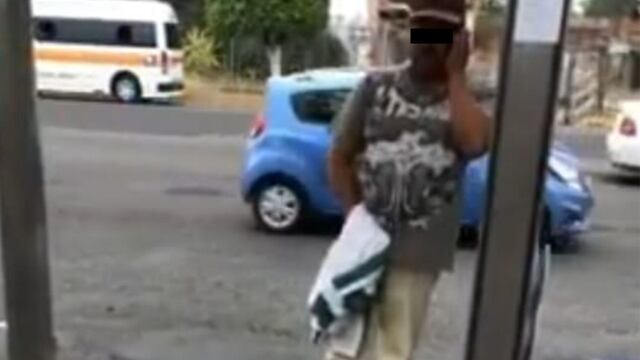 Hombre señalado por acoso.