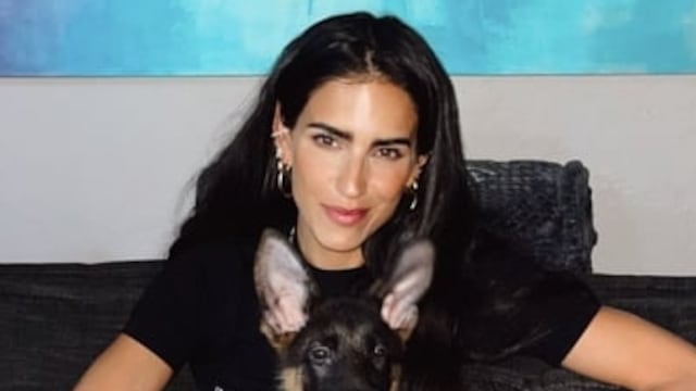 Bárbara de Regil compra un nuevo perro.