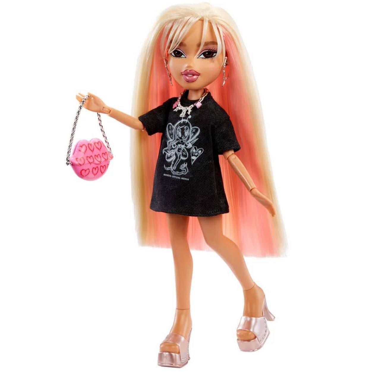 La muñeca Bratz de Karol G