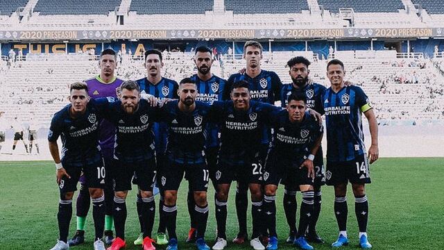 Chicharito fue el capitán del equipo