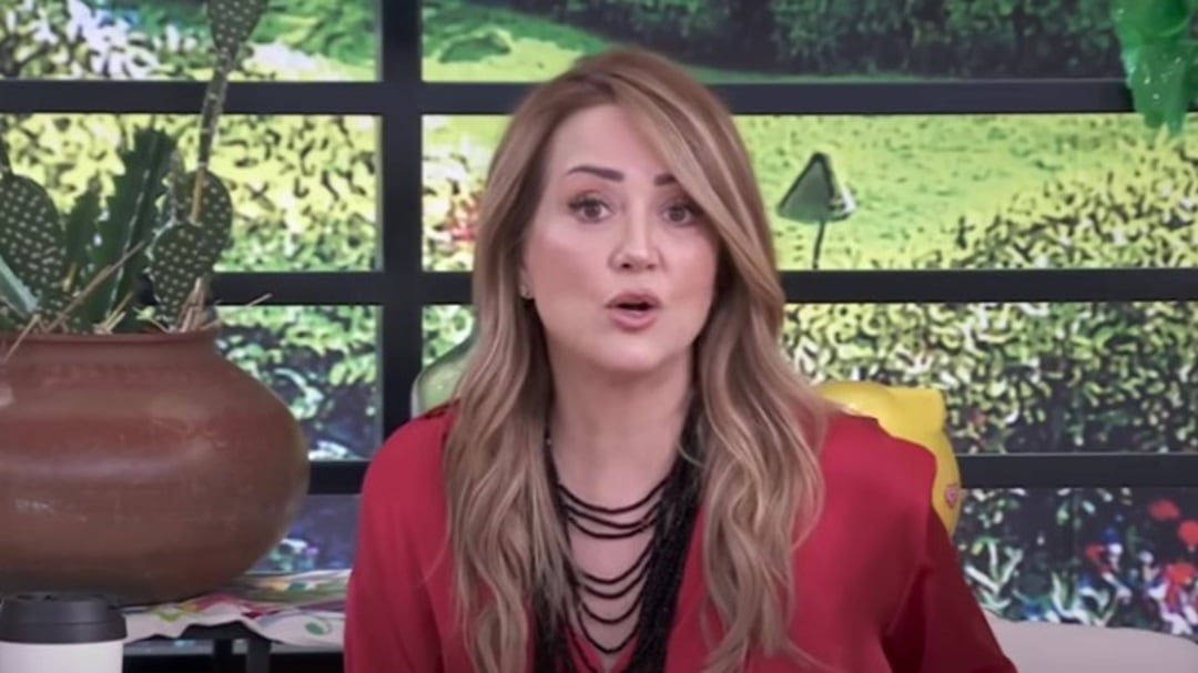 Andrea Legarreta ve “muy imbécil” a quien crea que inventó su divorcio con Erik Rubín