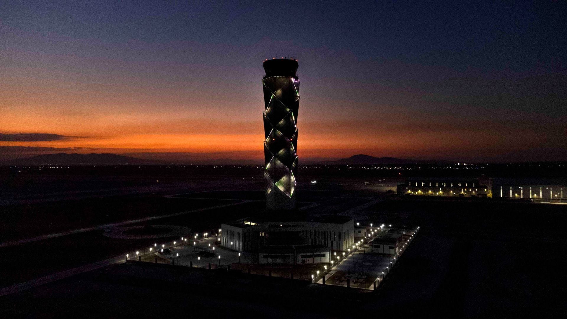 ¿AIFA se inunda como el AICM? Esto debes saber antes de elegir aeropuerto