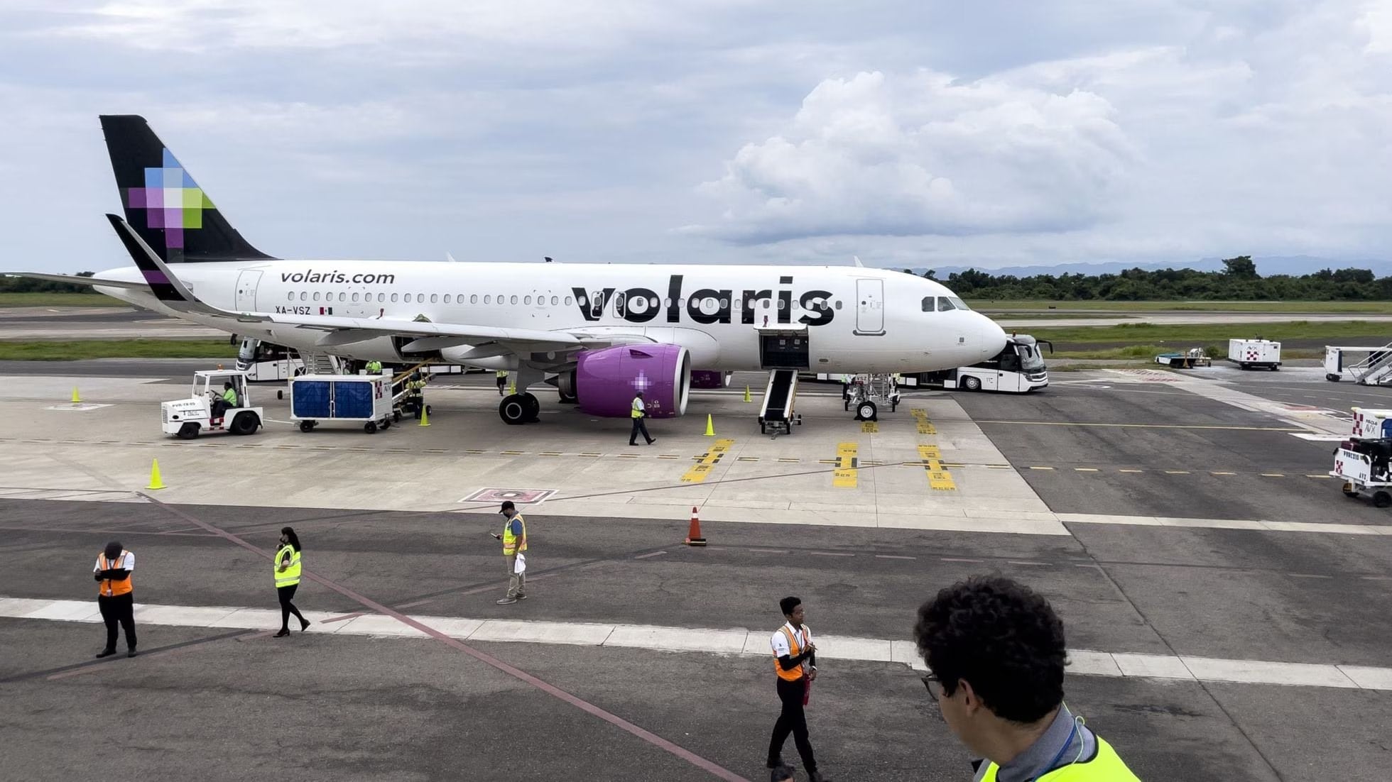 Volaris: FGR investiga a Mario, pasajero que intentó desviar vuelo