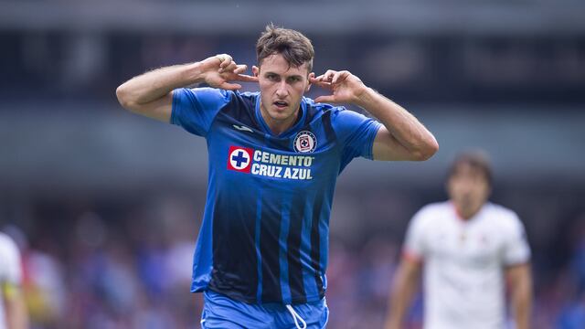 Santiago Giménez con Cruz Azul en el Clausura 2022