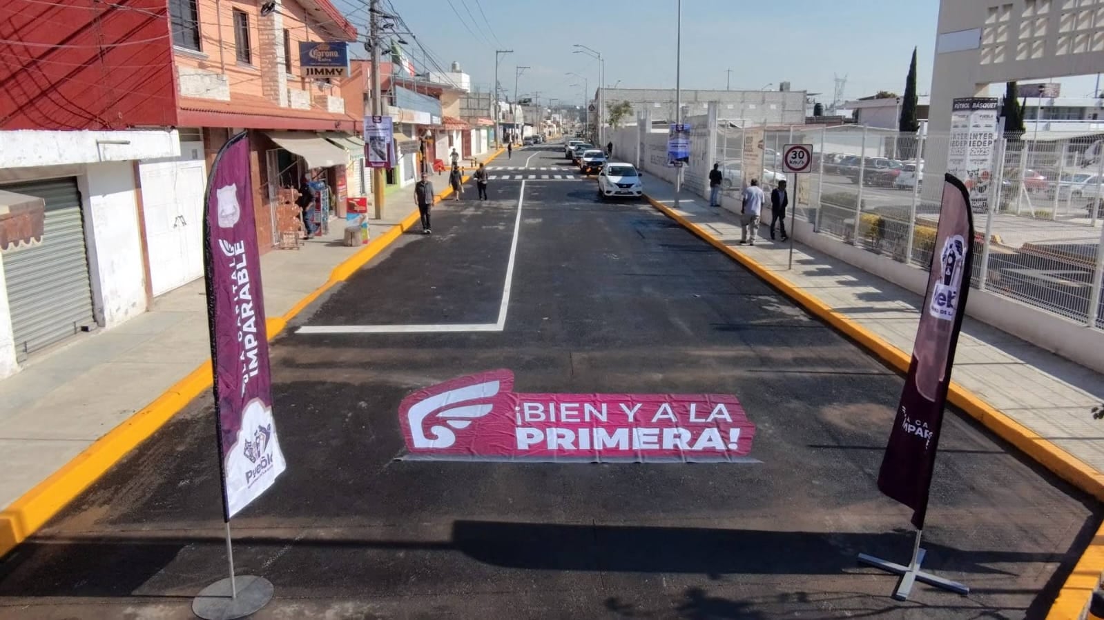 Pepe Chedraui entrega rehabilitación vial en la colonia Santa Margarita