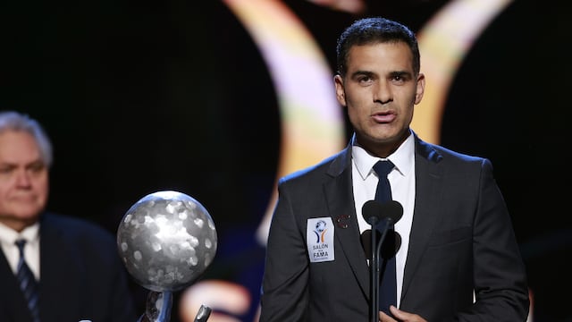 Rafa Márquez podría ser DT de Barcelona.